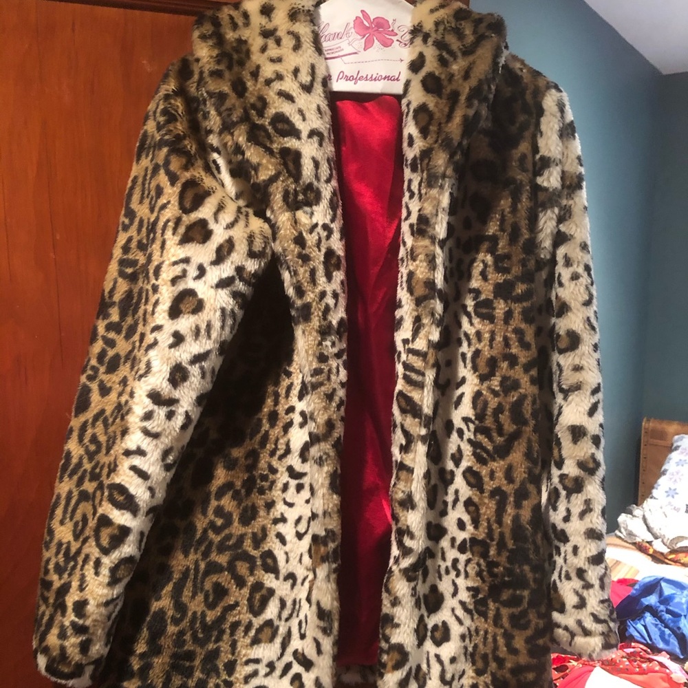 Leopard Print waist jacket